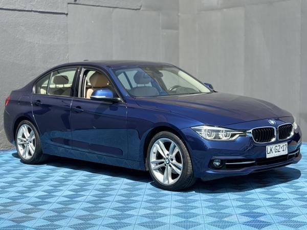 BMW 318 2019 1.5 318i Sport A