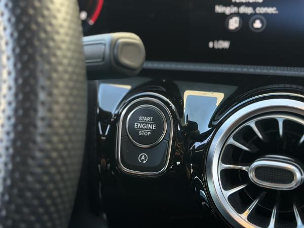 MERCEDES BENZ A250 2.0 A 250 DCT AMG Line 2020