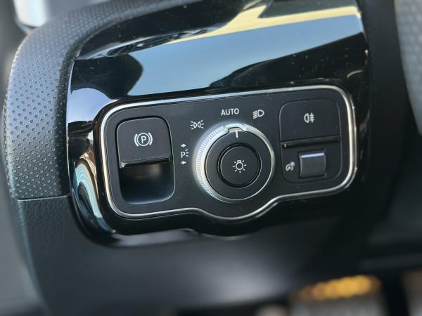 MERCEDES BENZ A250 2.0 A 250 DCT AMG Line 2020