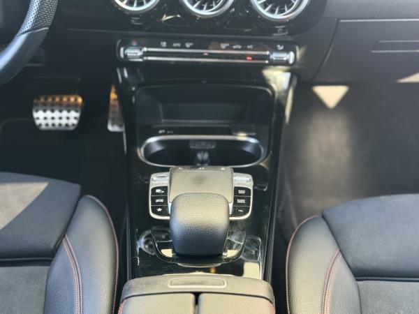 MERCEDES BENZ A250 2.0 A 250 DCT AMG Line 2020